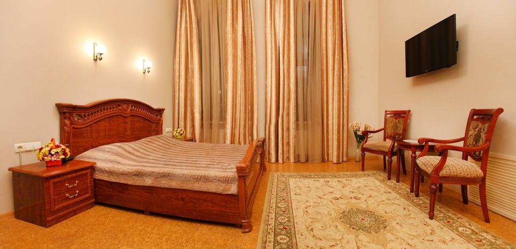 Ekaterina Hotel โอเดสซา ภายนอก รูปภาพ