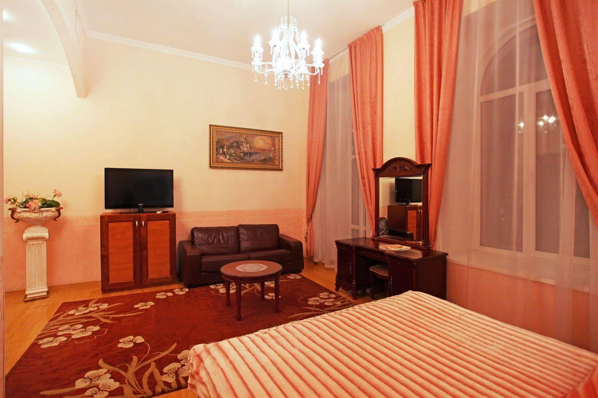Ekaterina Hotel โอเดสซา ภายนอก รูปภาพ
